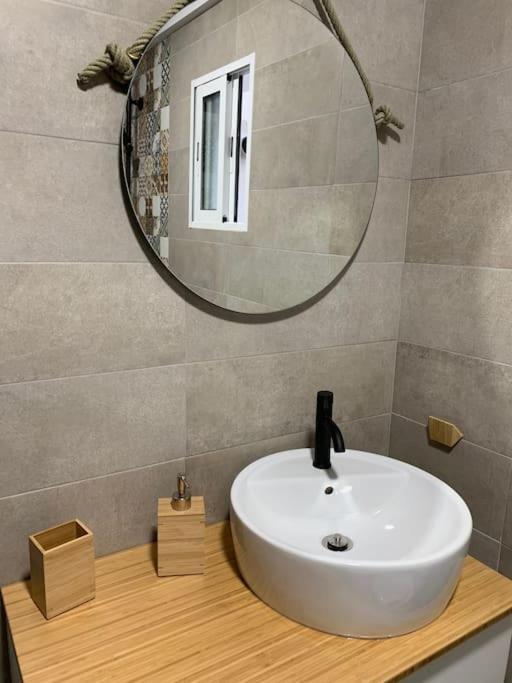 Ideal Apartamento En El Barrio De Las Delicias Málaga Esterno foto