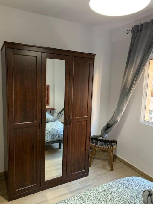 Ideal Apartamento En El Barrio De Las Delicias Málaga Esterno foto